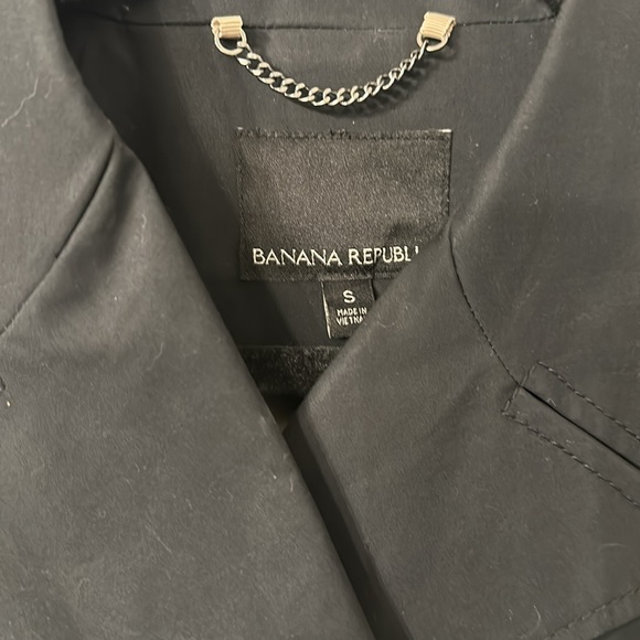 NWT Banana Republic Rain Coat - Picture 2 of 7